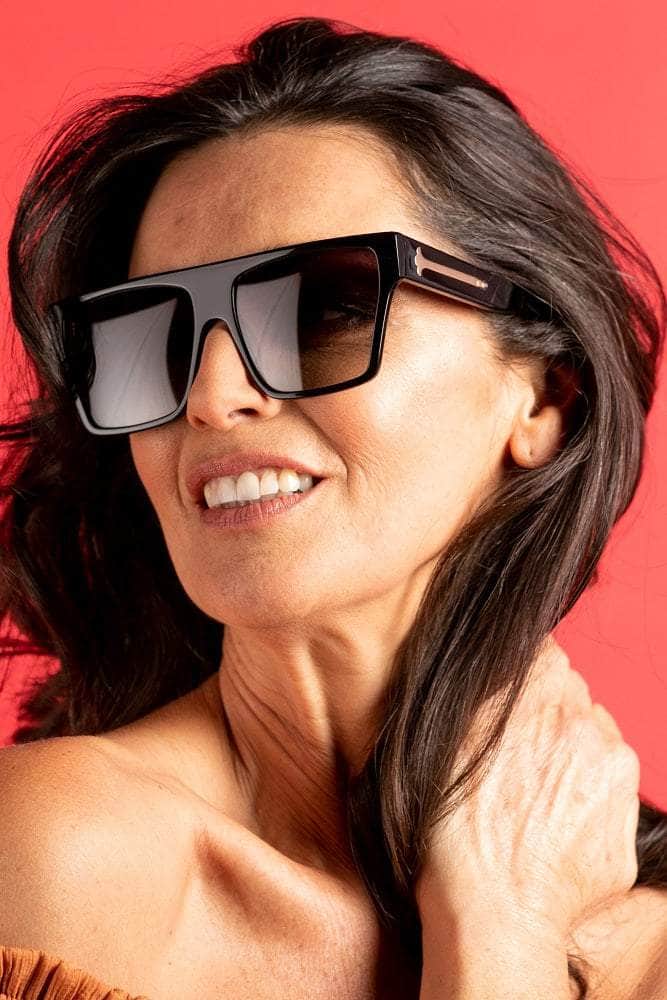 oversized flat top square sunglasses in black