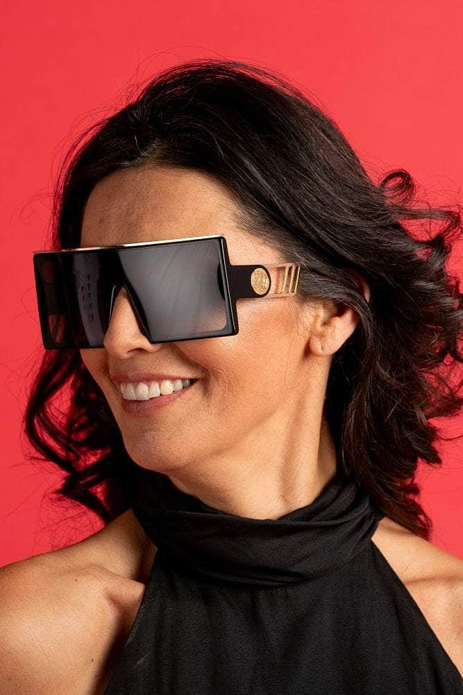 oversized flat top square sunglasses in black