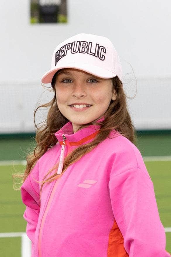 Light pink sports cap with black logo