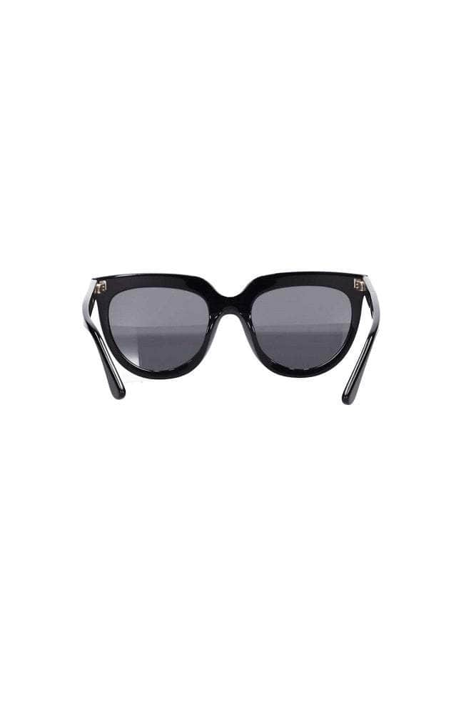 overized cat eye sunglasses in black