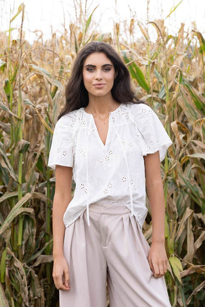 A3472_CHLOE_EMBROIDERED_TOP_WH