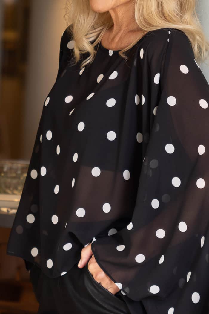 Estelle Top Black Spot 5
