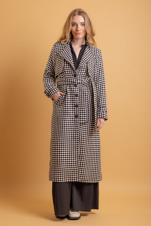 houndstooth trench coat