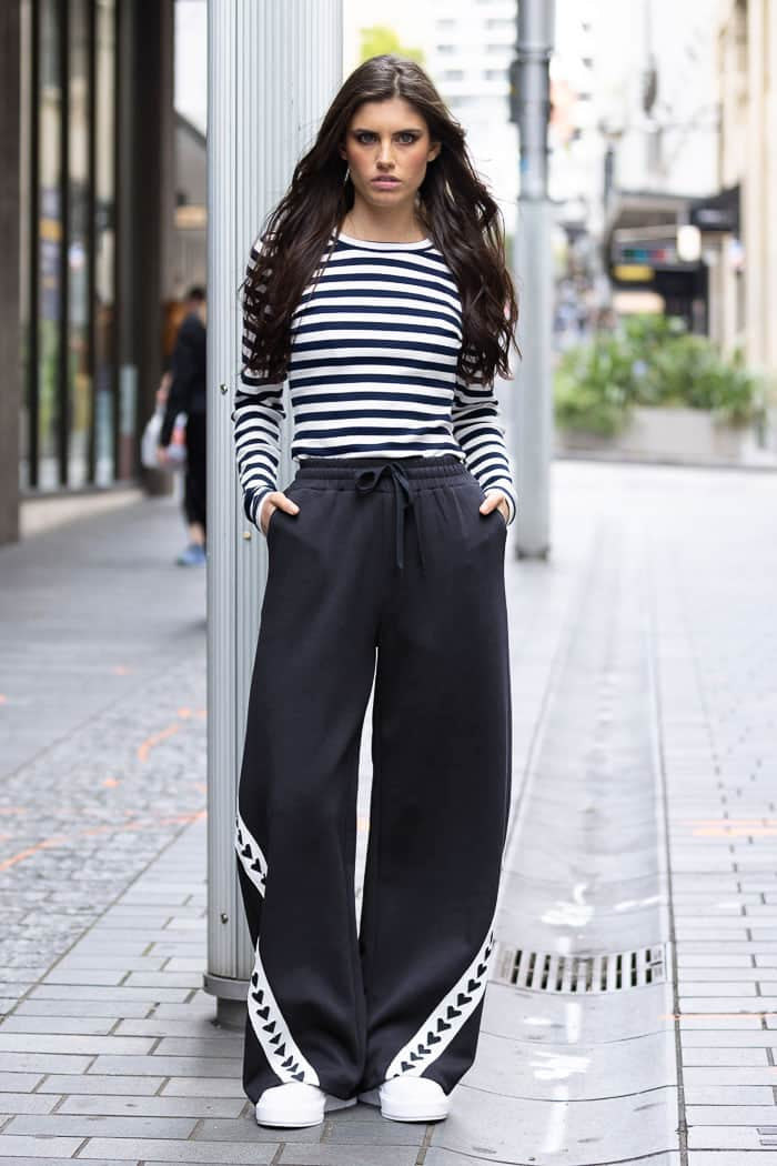 PRE-ORDER - Lisa Track Pant Heart Black (4 week arrival) – Augustine