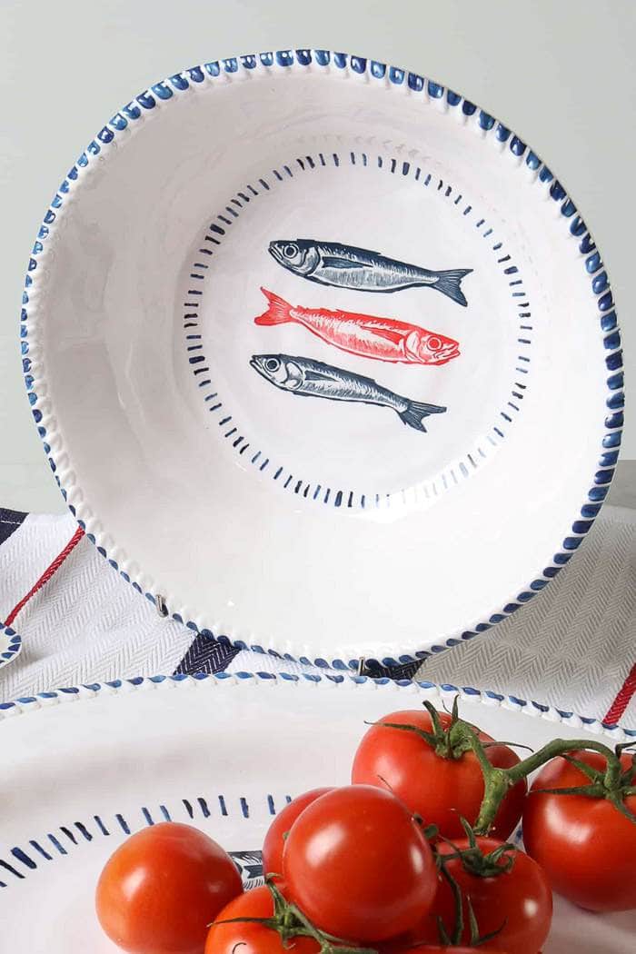 Le Forge Melamine Nautical Sardine Bowl 31cm White/Blue/Red