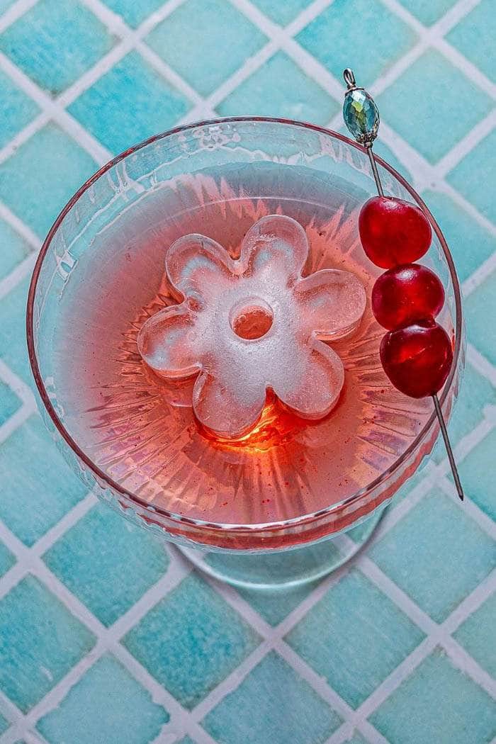 Drinks Plinks Ice Cube Tray Retro Daisy Pink 3