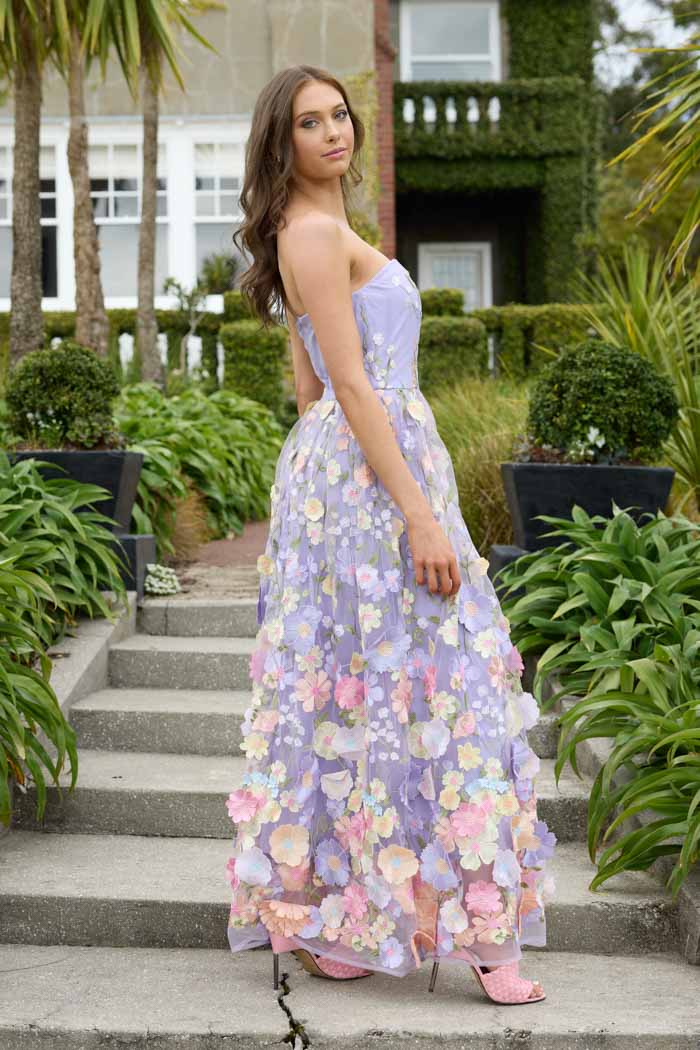 Donielle Strapless Dress Embroidered Lace Lilac – Augustine