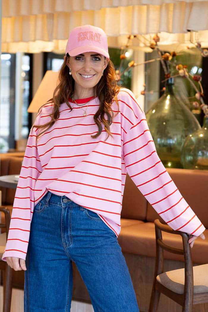 pink red stripe top