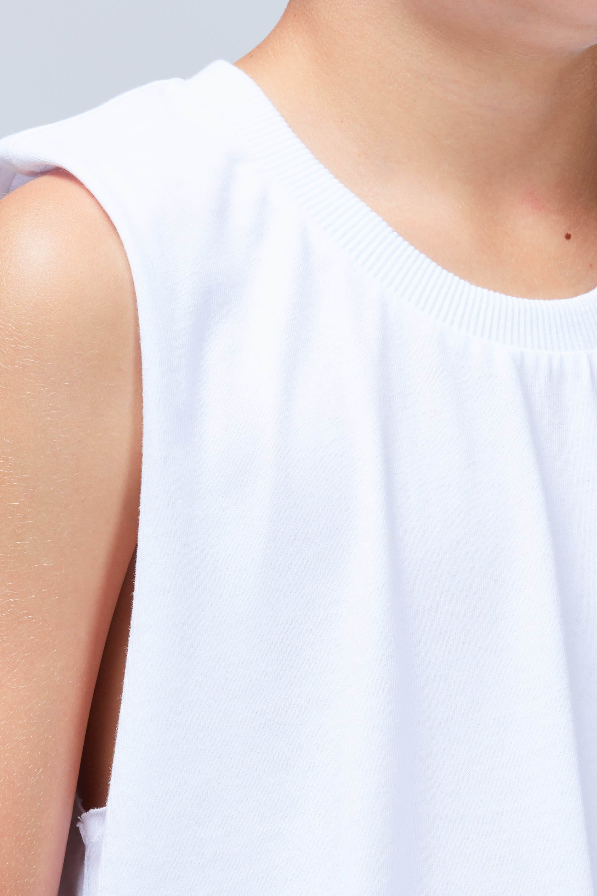 Maddox Singlet White 7