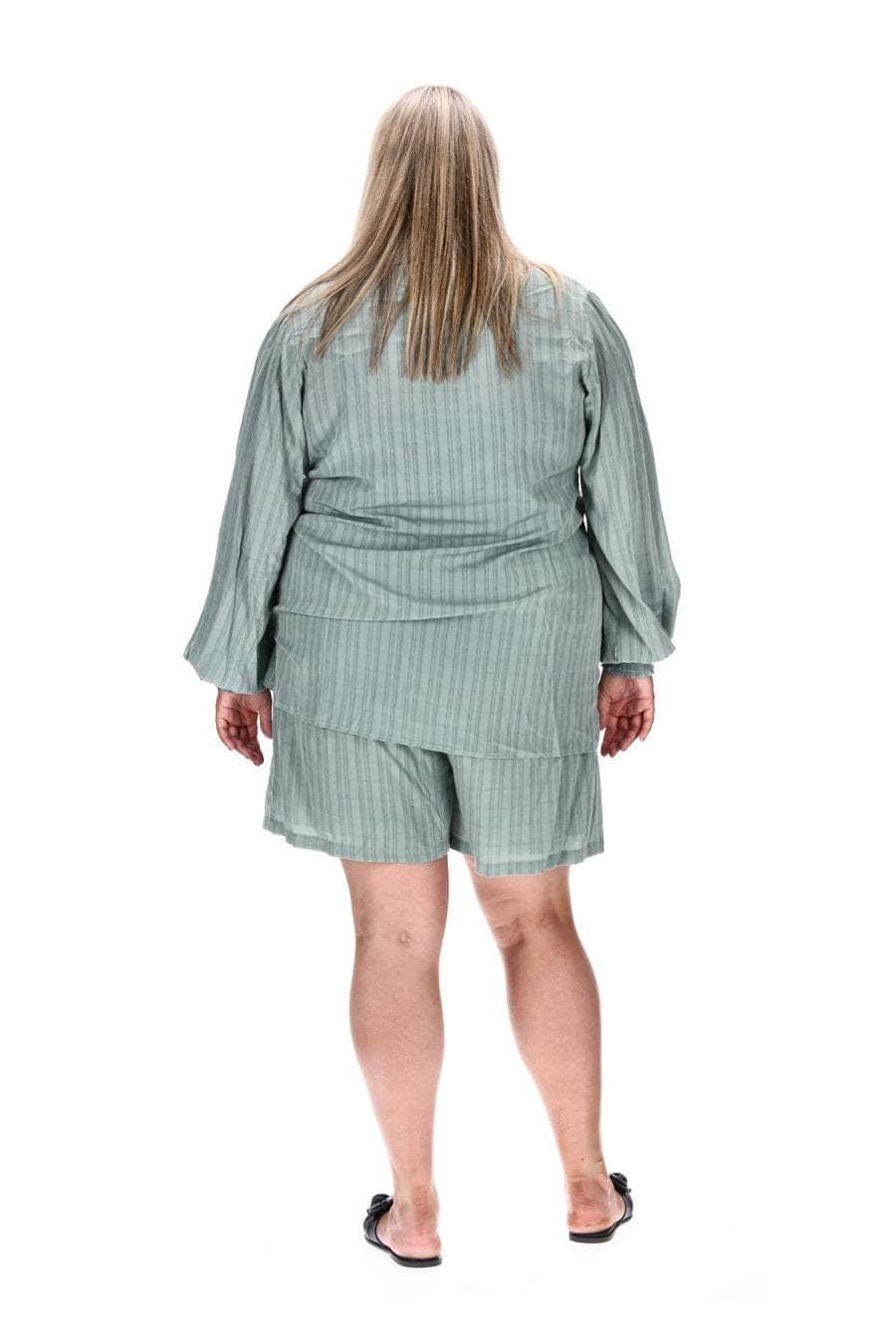 plus size shorts NZ