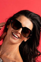 round sunglasses in black