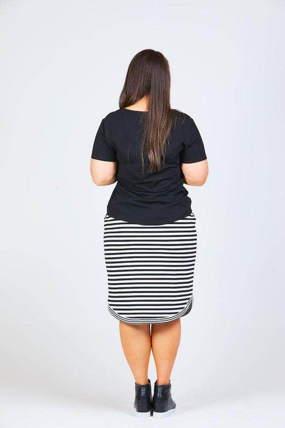 Curve Skirt 3