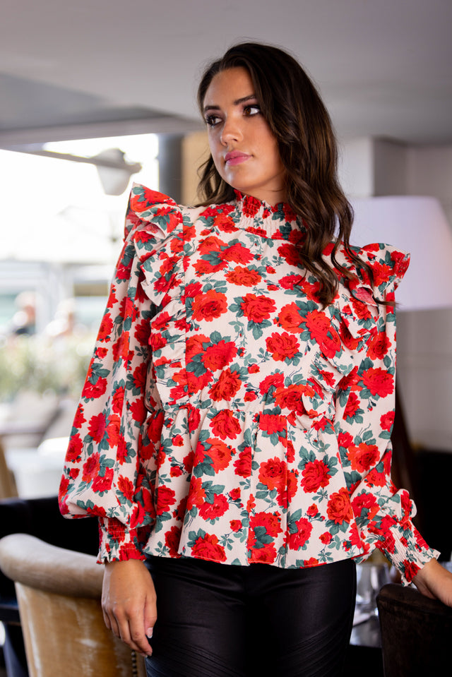 red flower top
