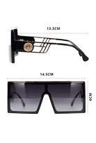 oversized flat top square sunglasses in black