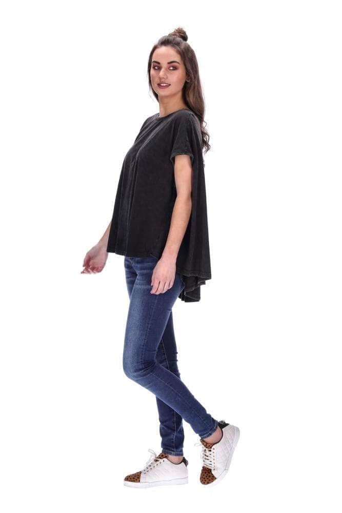 Santa Cruz Tee Distressed Black 3